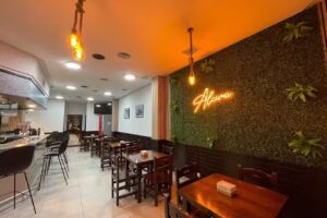 Restaurante Pizzer&iacute;a Alcuma