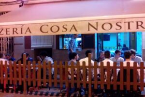 Restaurante Pizzer&iacute;a Cosa Nostra