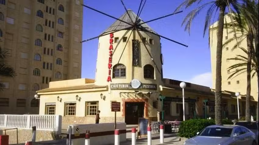 Restaurante-Pizzer&iacute;a El Molino