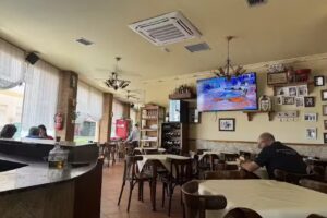 RESTAURANTE PIZZER&Iacute;A LA POSADA