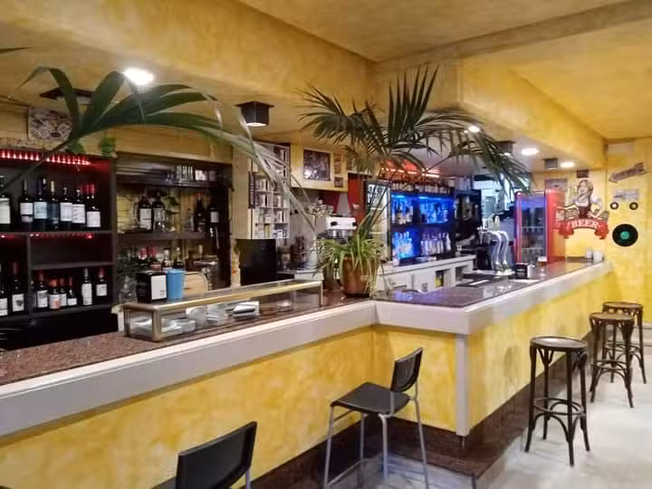 Restaurante Pizzer&iacute;a Paralelo