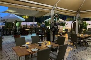 Restaurante pizzer&iacute;a sasha, Cala de bou