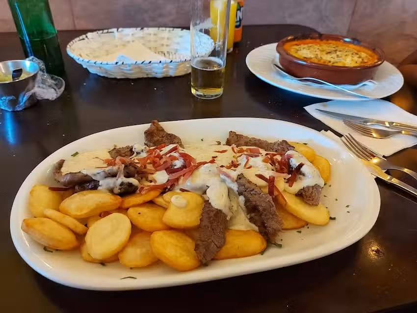 Restaurante Pizzer&iacute;a Yazul