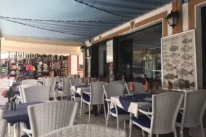 Restaurante Playa de Mog&aacute;n