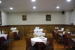 Restaurante Poller&iacute;a Etxeko
