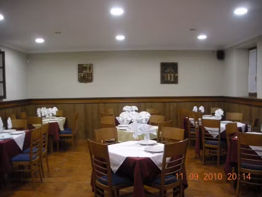 Restaurante Poller&iacute;a Etxeko