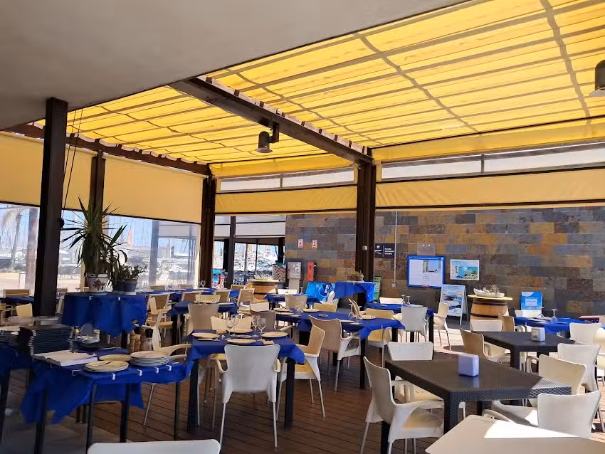 Restaurante Puerto Marina / Restaurantes en San Pedro del Pinatar