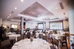 Restaurante Ra&iacute;ces