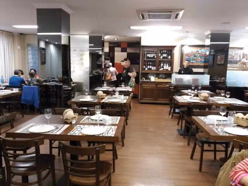 Restaurante Raxar&iacute;a As Neves