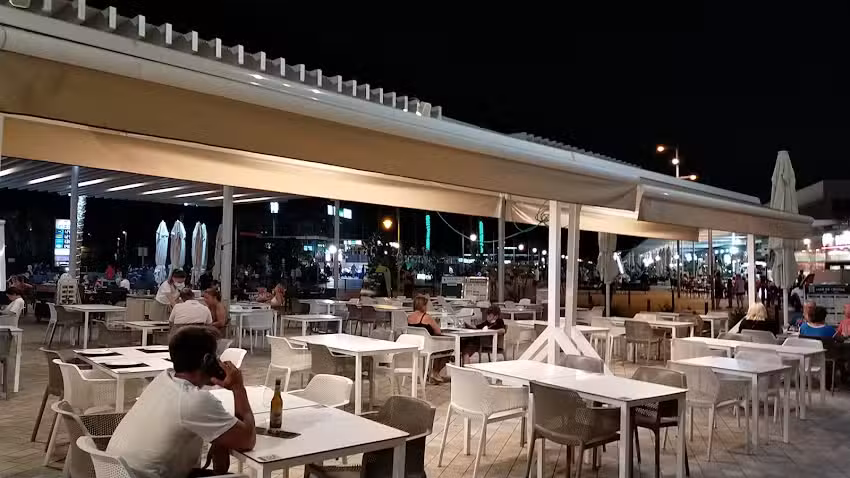 RESTAURANTE REEF