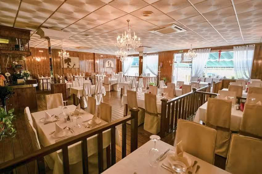 Restaurante RENDEZVOUS