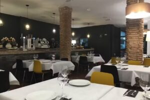 RESTAURANTE ROMANOVA