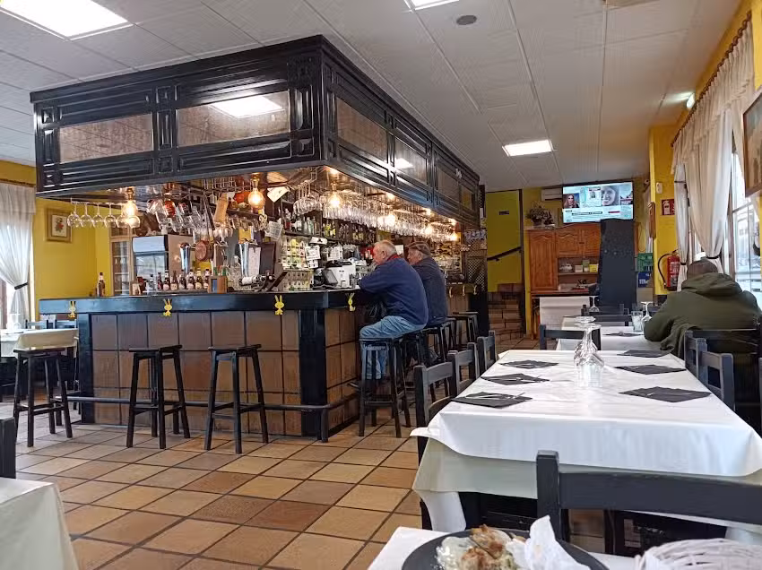 Restaurante Sidrer&iacute;a Casa Zmoly