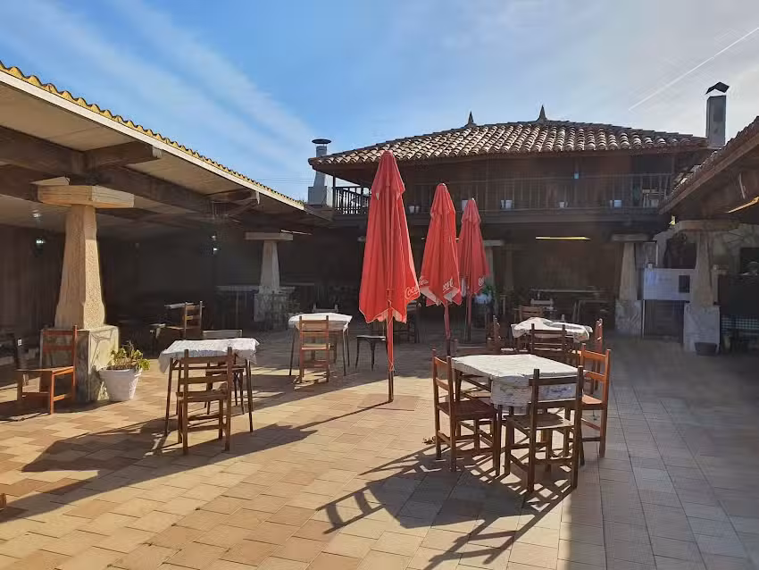 Restaurante Sidrer&iacute;a Las Gaviotas