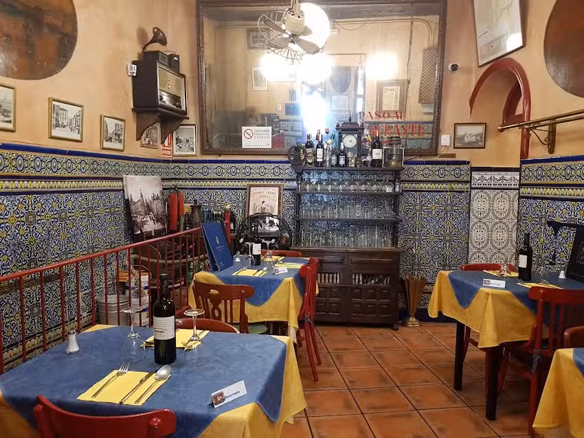 RESTAURANTE TABERNA OLIVEROS