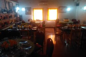 Restaurante Taper&iacute;a elBullicio