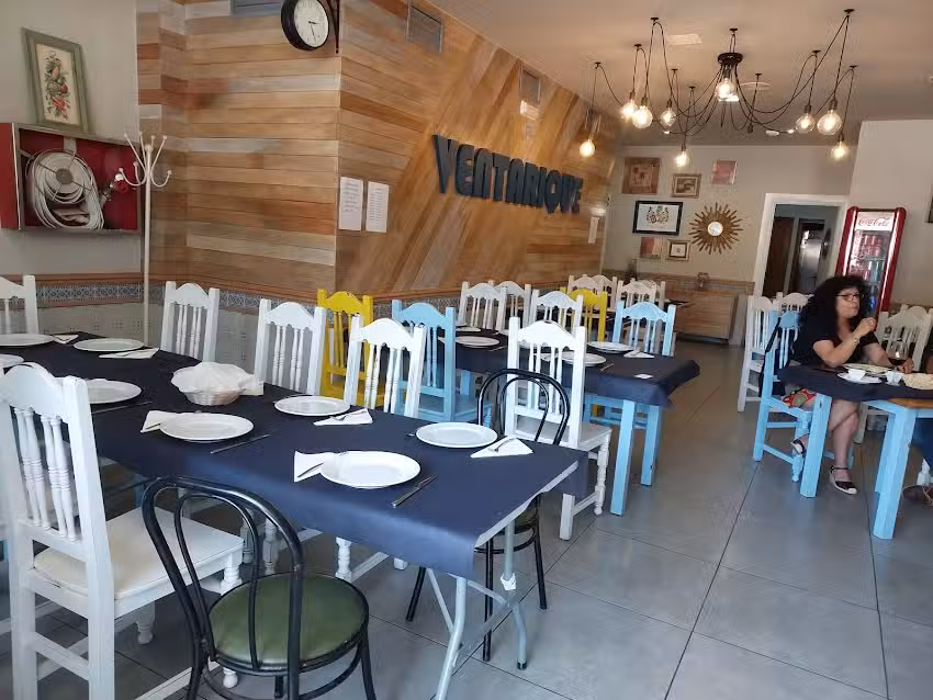 Restaurante Taper&iacute;a Ventarique