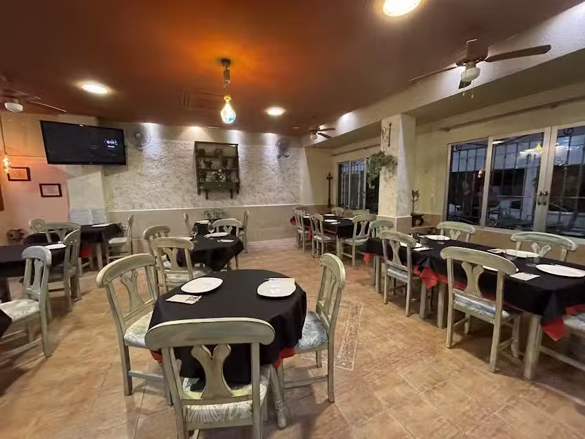 Restaurante Tasca el Taxco -Playa Daimuz / Daim&uacute;s