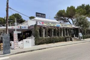 Restaurante the Swan , Sport bar