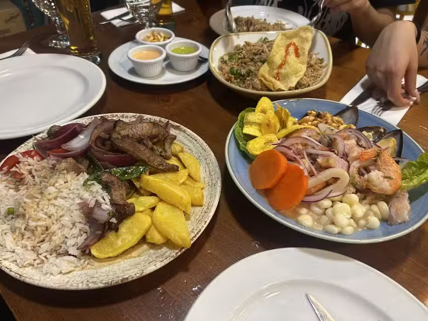 Restaurante T&iacute;pika Vallecas