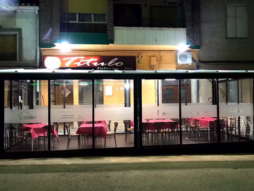 Restaurante T&iacute;tulo Taberna Cofrade