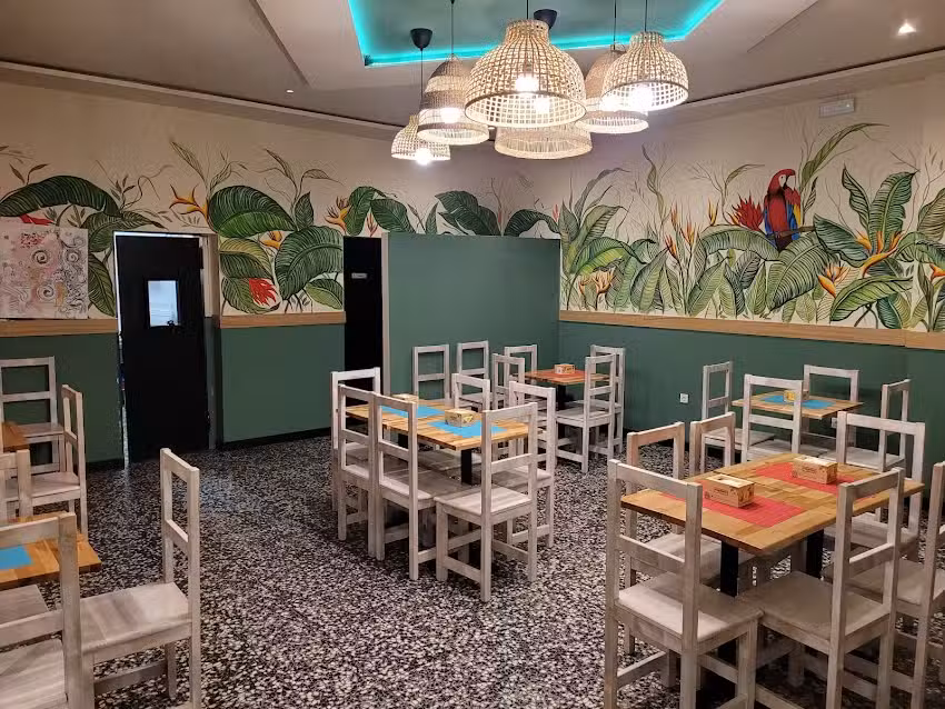 Restaurante Tr&oacute;pico.