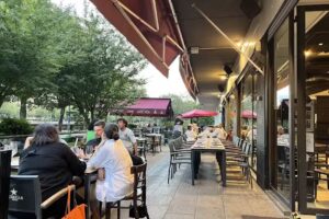 Restaurante V&iacute;a Fora