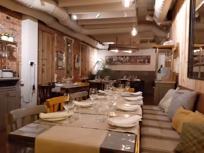 Restaurante y Bar Casa de Fieras