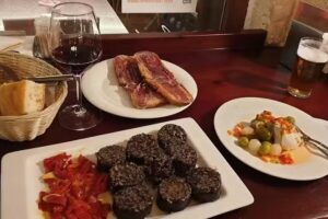 Rimbombin Hostal &ndash; Bar &ndash; Restaurante