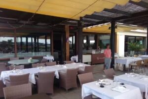 Roda Golf Club House