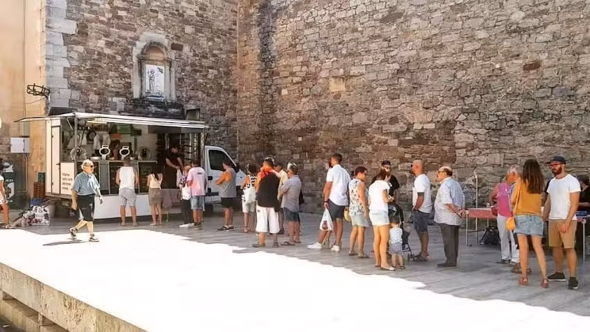 Rostisseria TOTNATURA Santa Maria de Palautordera ( Dissabtes Al Mercat Setmanal)