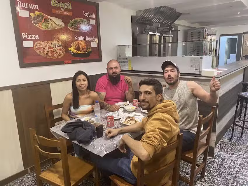 Royal fast food