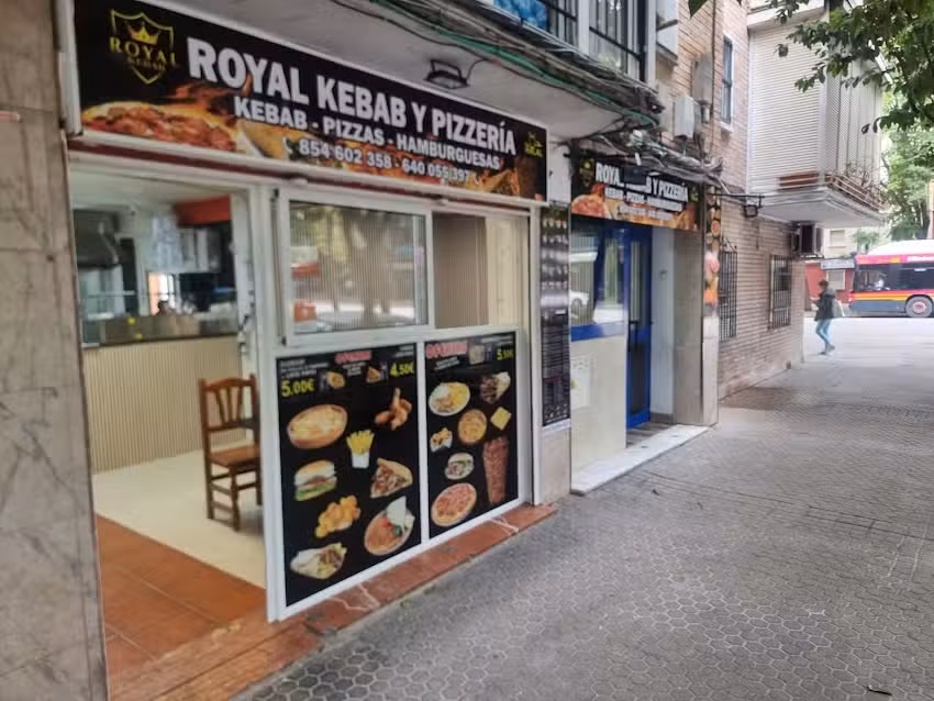 ROYAL KEBAB Y PIZZERIA SEVILlA