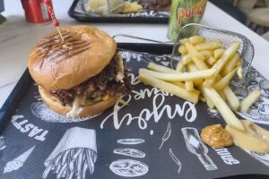 Royal Montgr&iacute; Fast Food