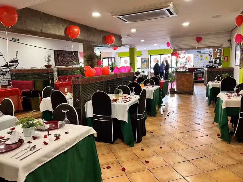 Royal Tandoori Indian Restaurant