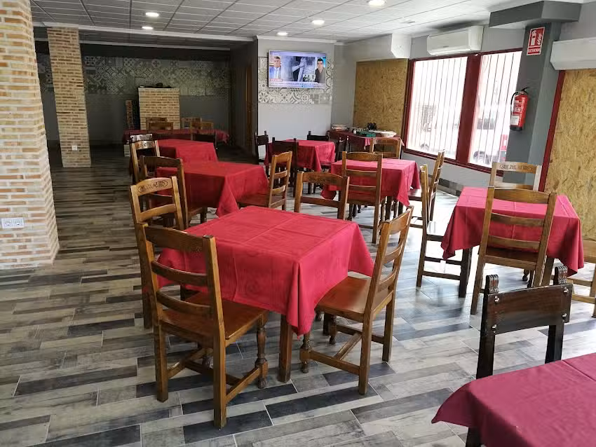 Rte De Cuchara Y Tenedor