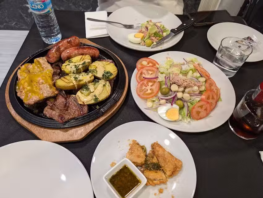 Sal y Salinas Restaurant