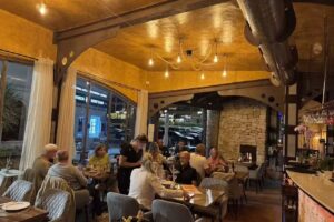 Samare Cocktail Bar