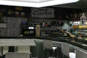 Santa Carla Cervecer&iacute;a Caf&eacute;.