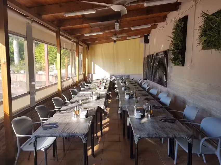 SANTIGA SELF RESTAURANT S.L.