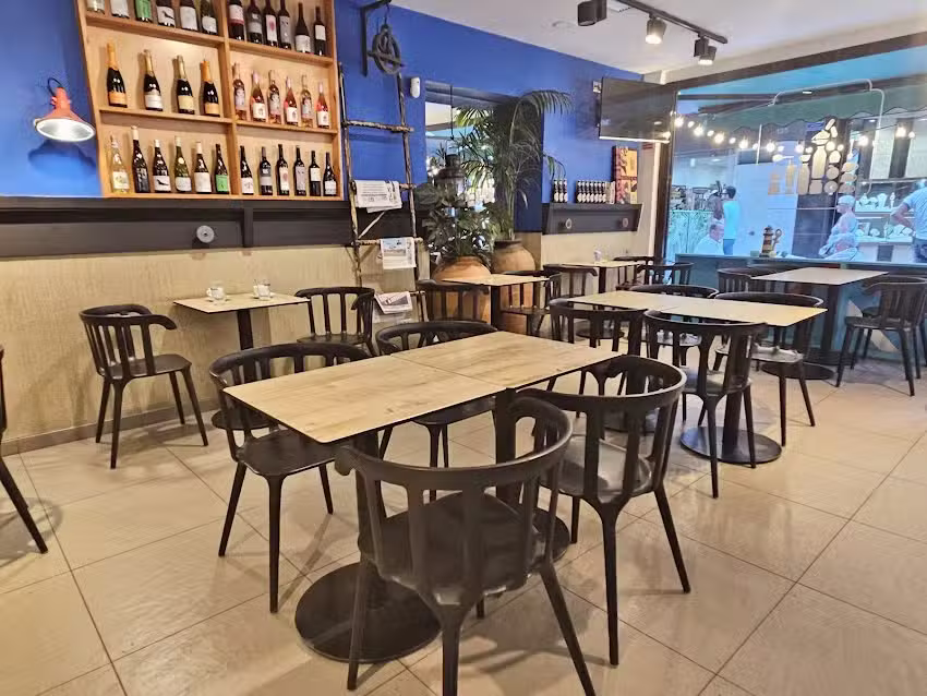 Sa&oacute; Taverna Botiga Mediterr&agrave;nia