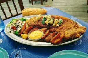 Sidrer&iacute;a-Asador El Top&iacute;n Fart&oacute;n