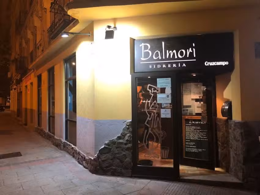 Sidrer&iacute;a Balmori