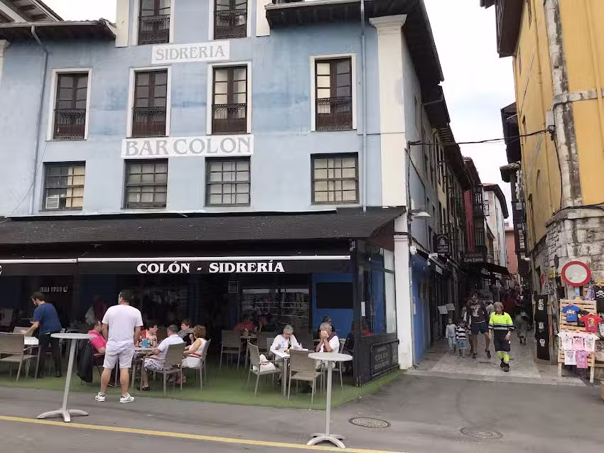 Sidrer&iacute;a Bar Col&oacute;n