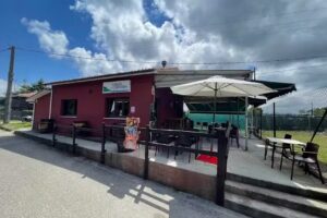 Sidrer&iacute;a Miravalles Playa Rodiles