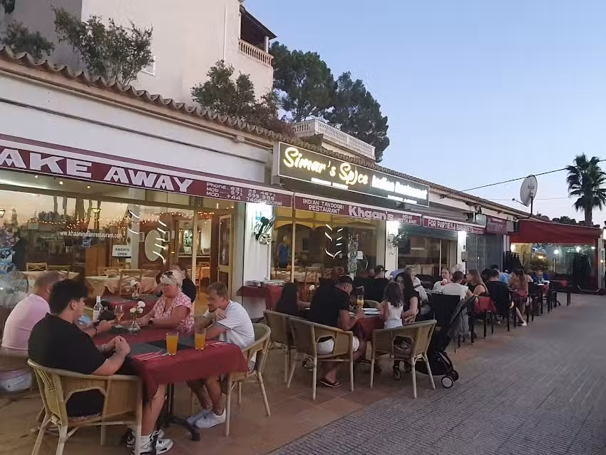 Simar&rsquo;s Spice Indian Restaurant