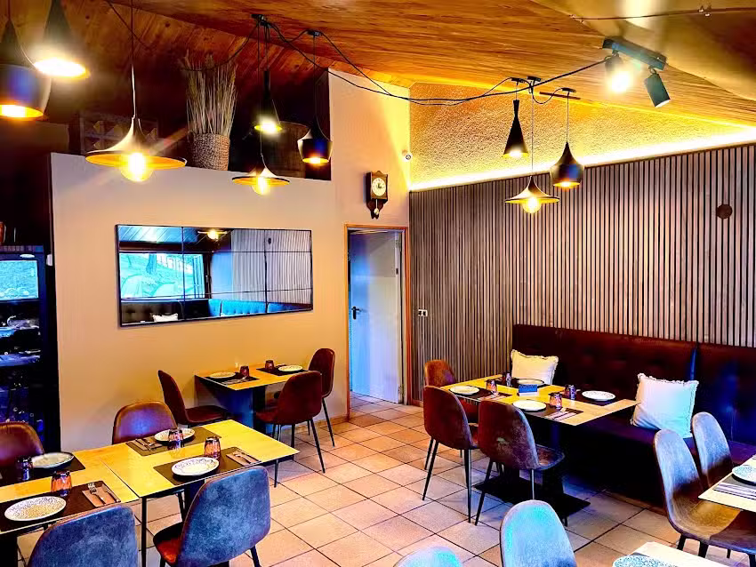 SKIBAR (restaurant )