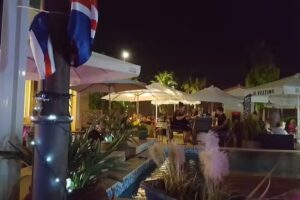 SUGAR TERRACE BAR