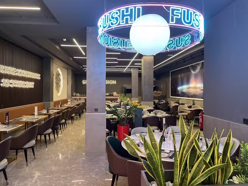 Sushi fusi&oacute;n restaurante