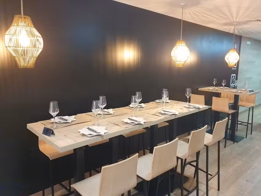 Sushimore C&aacute;ceres